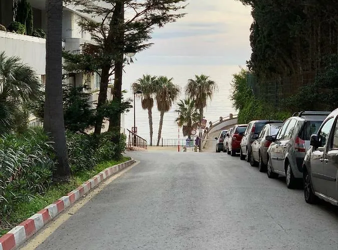 Shinny Flat, 2 Min From Sea Apartment Marbella